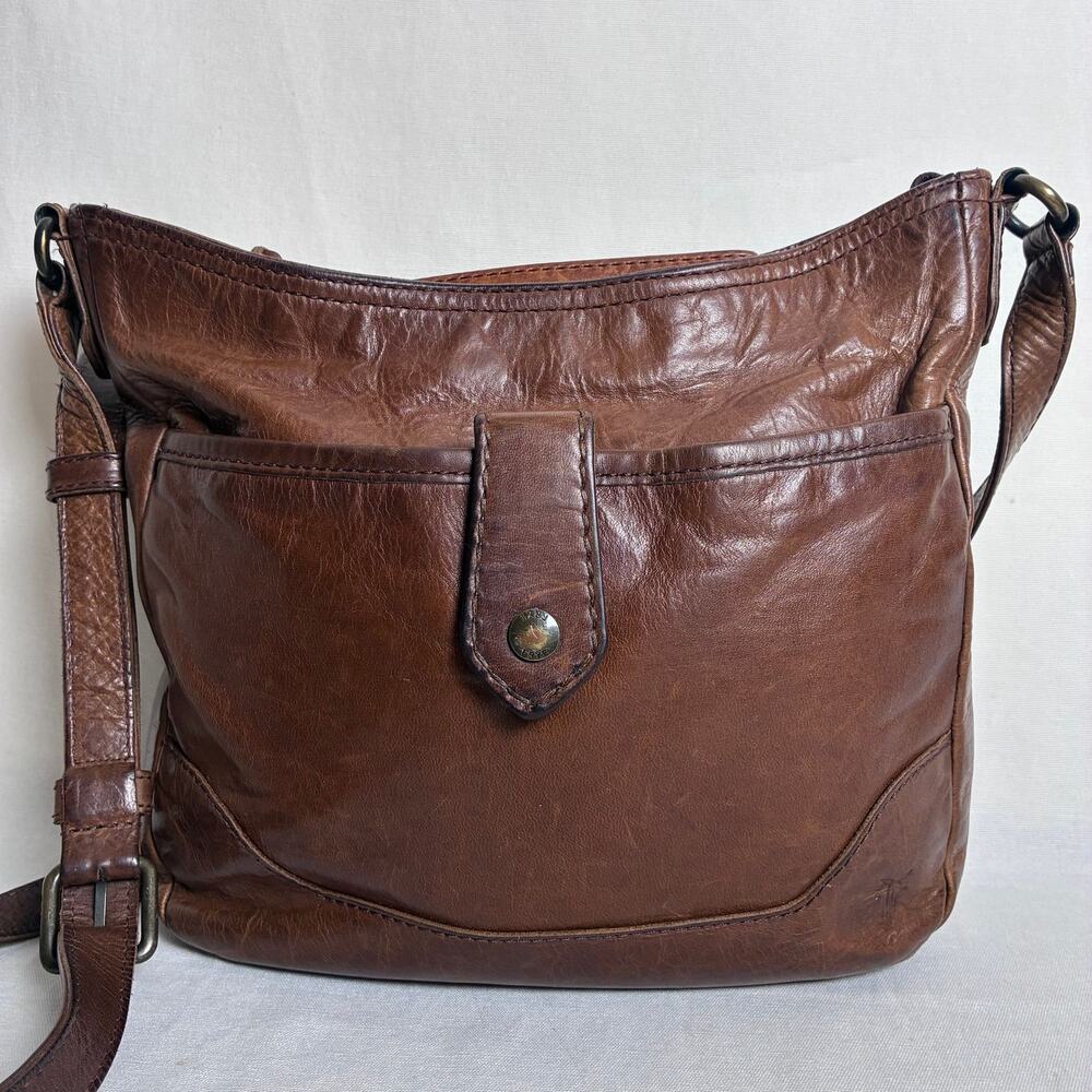 FRYE Melissa Button Leather Crossbody Purse Cognac Brown Boho Coastal Cowgirl